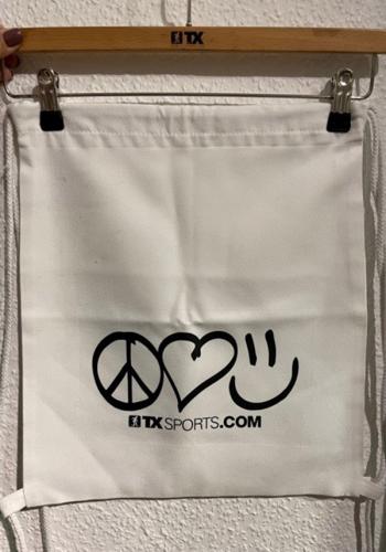 (w) Gymsack Peace Love Happiness