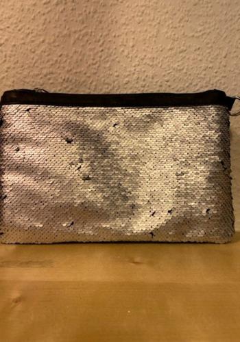 (w) Clutch Grau Paillette