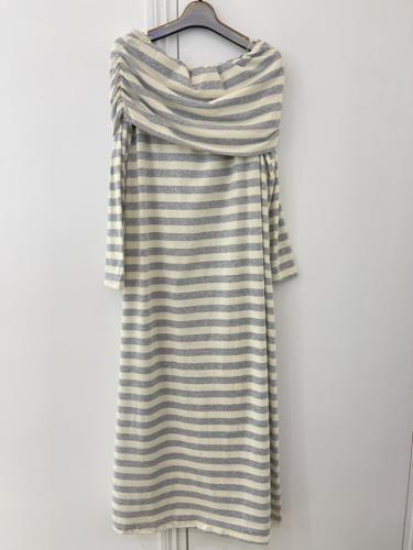 (w) Offshoulder Dress grau