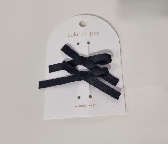 (w) Claw Classic Bow Barrette Set black