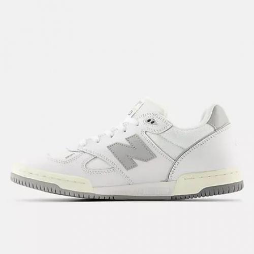 Schuh New Balance Numeric 600 white