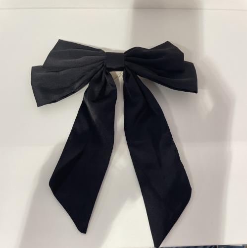 (w) Isabella Bow Barette black