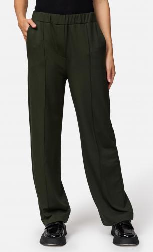 (w) Pant iheart Stellana forest