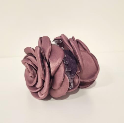 (w) Small Rose Claw Satin plum