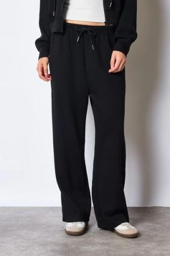 (w) Pant black