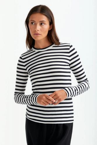 (w) Longsleeve Movesgood Cindy black stripes