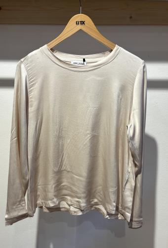 (w) Longsleeve creme