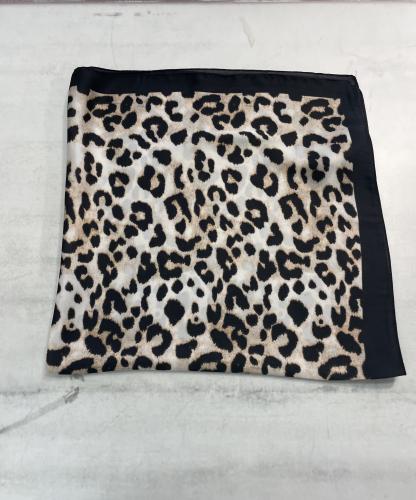 (w) Scarf Leo Print black