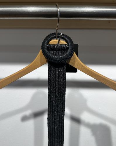 (w) Belt black