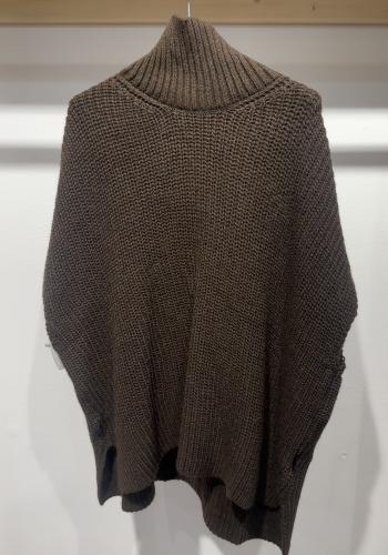 (w) Sweater Vest 527 choco