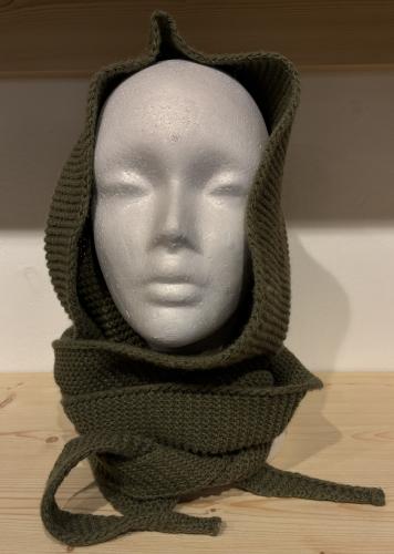 (w)  Soffffl Hood khaki