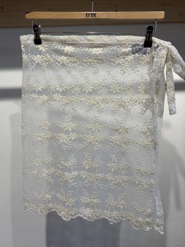 (w) Lace Skirt Black Colour BCLurianna creme