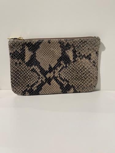 (w) Medium Clutch snake beige