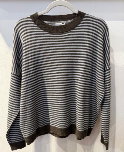 (w) Cashmere Knit stripe blue