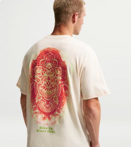 T-Shirt Nike SB Som Tum creme