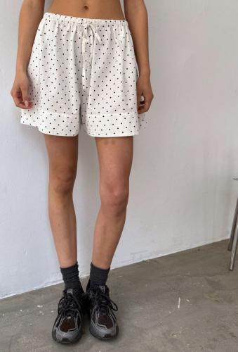(w) Short Boii Dot white