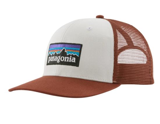 Cap Patagonia P-6 Logo Trucker rusty red