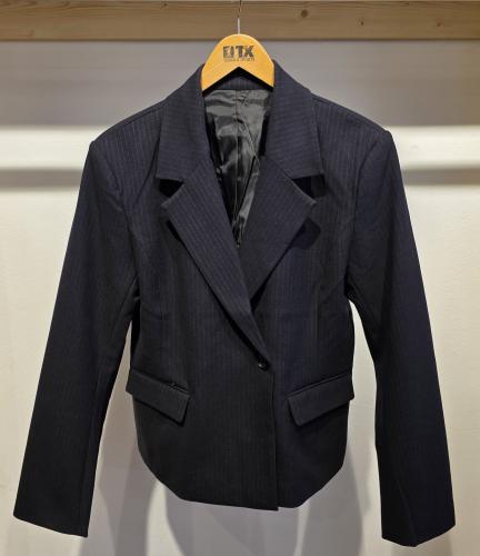 (w) Blazer Boii navy pinstripe