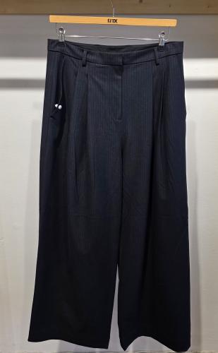 (w) Pant Boii navy pinstripe