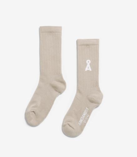 Socken Armedangels Saamus Bold sandstone